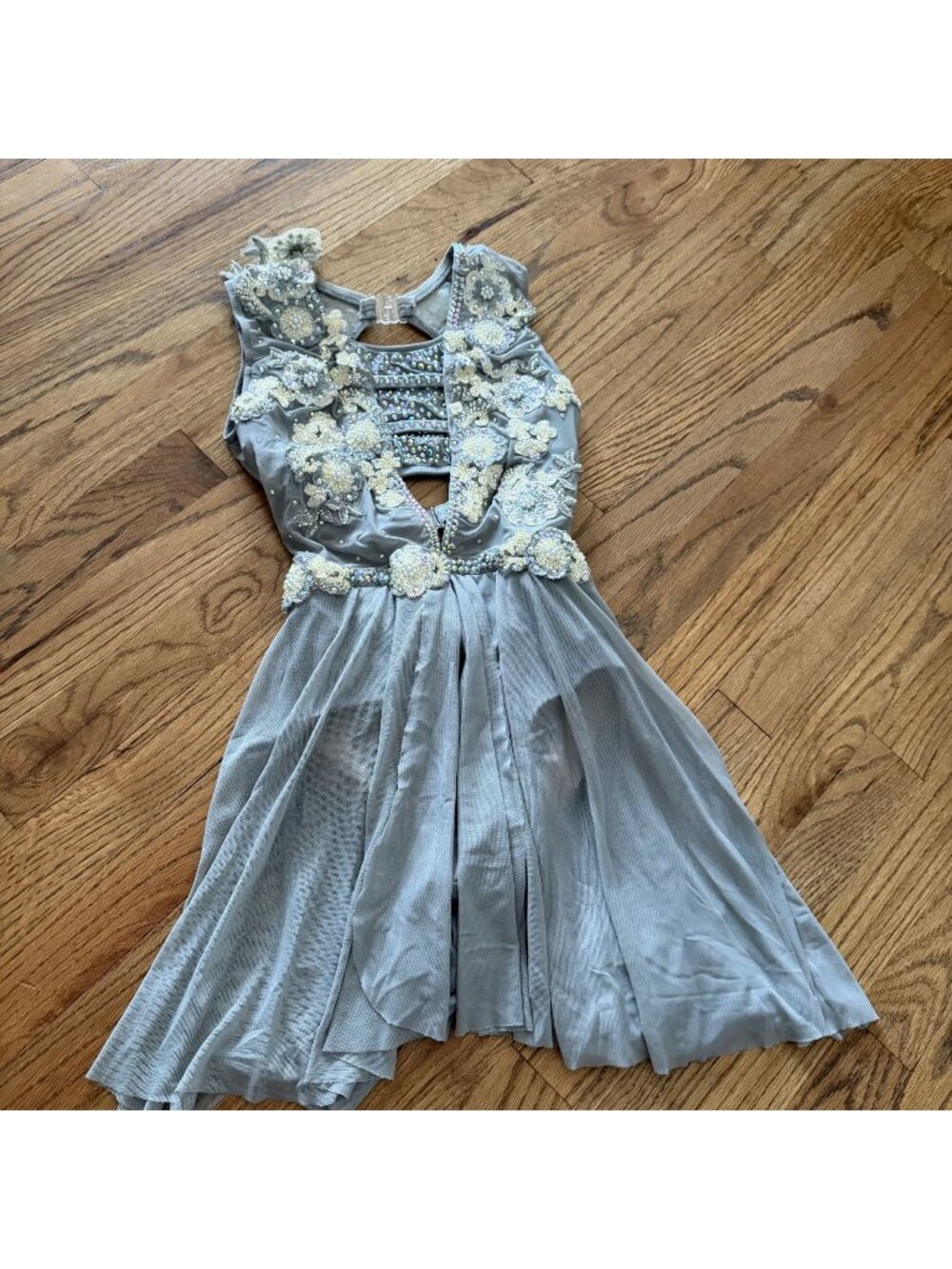 GLAMOUR XL CHILD GRAY CUSTOM COMPETITION DANCE COSTUME LYRICAL
